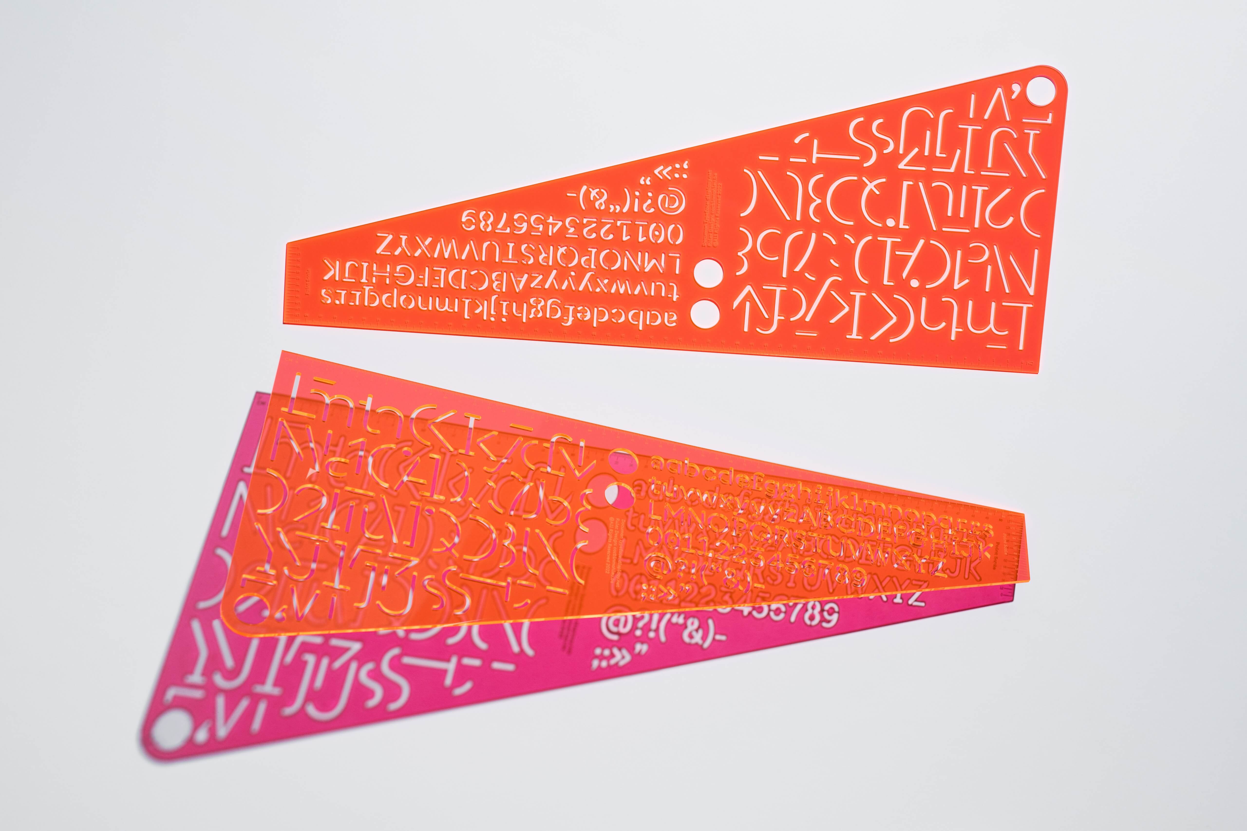 Documan RULER Displaay Type Foundry